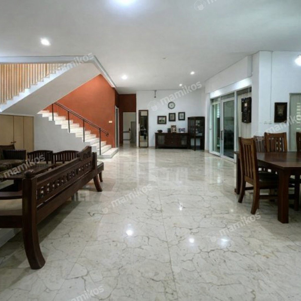 Rumah Sertifikat SHM 4 Kamar Tidur 4 Kamar Mandi Green garden Jakarta Barat - Photo 2