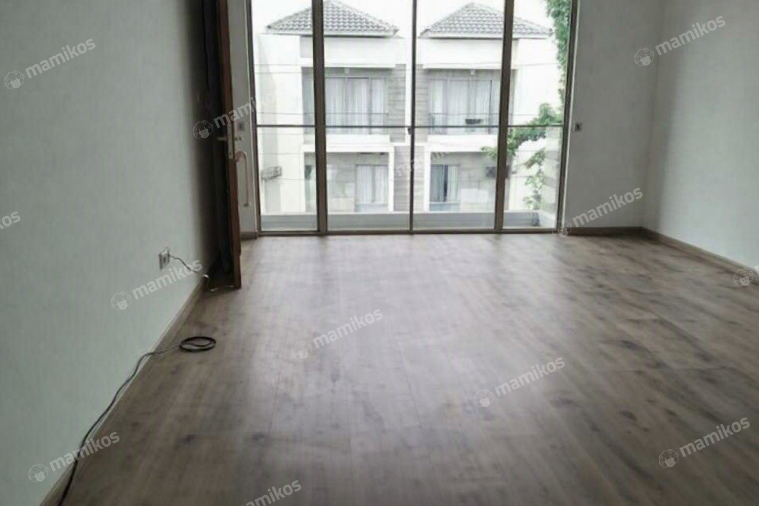 Rumah Sertifikat PPJB 4 Kamar Tidur 4 Kamar Mandi Pantai Indah Kapuk Jakarta Utara - Photo 4