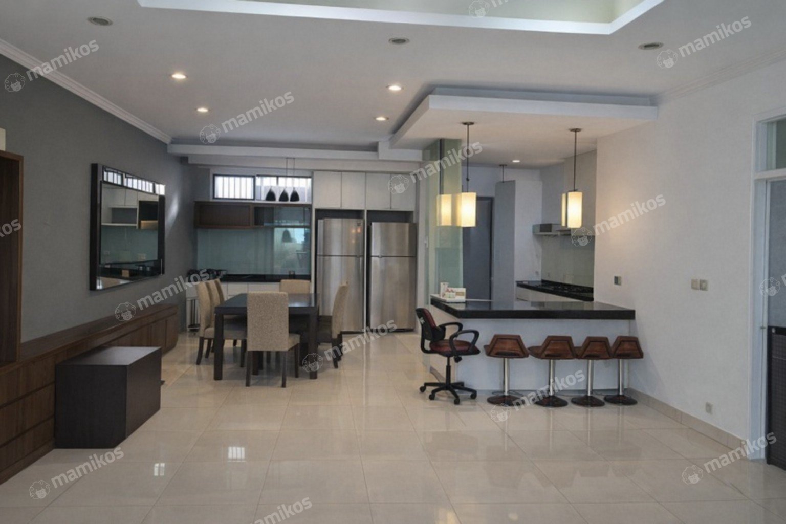 Rumah Sertifikat SHM 6 Kamar Tidur 6 Kamar Mandi Kelapa Gading Jakarta Utara