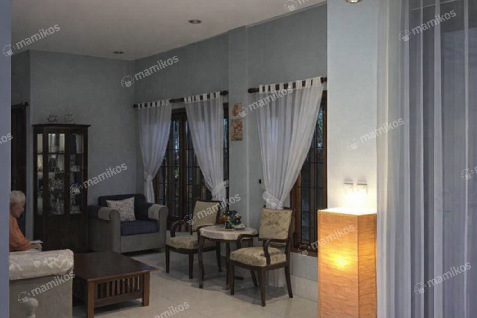 Rumah Sertifikat SHM 8 Kamar Tidur 8 Kamar Mandi Pulo Gadung Jakarta Timur
