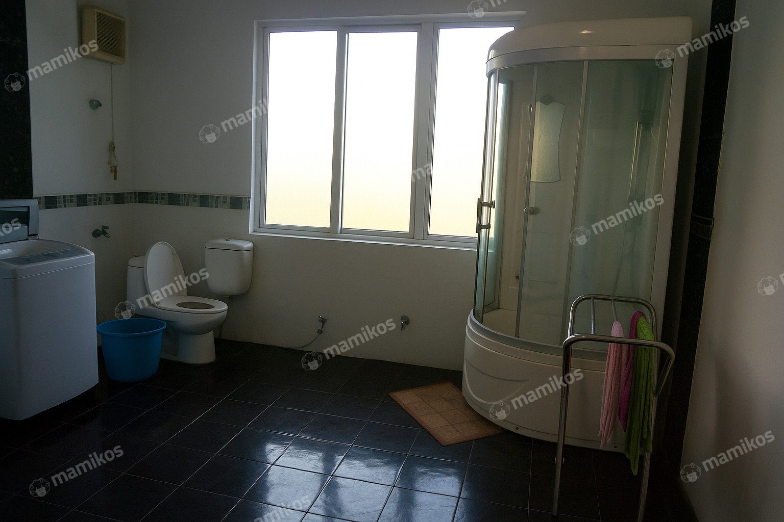 Rumah Sertifikat SHM 6 Kamar Tidur 4 Kamar Mandi Villa Meruya Jakarta Barat - Photo 3