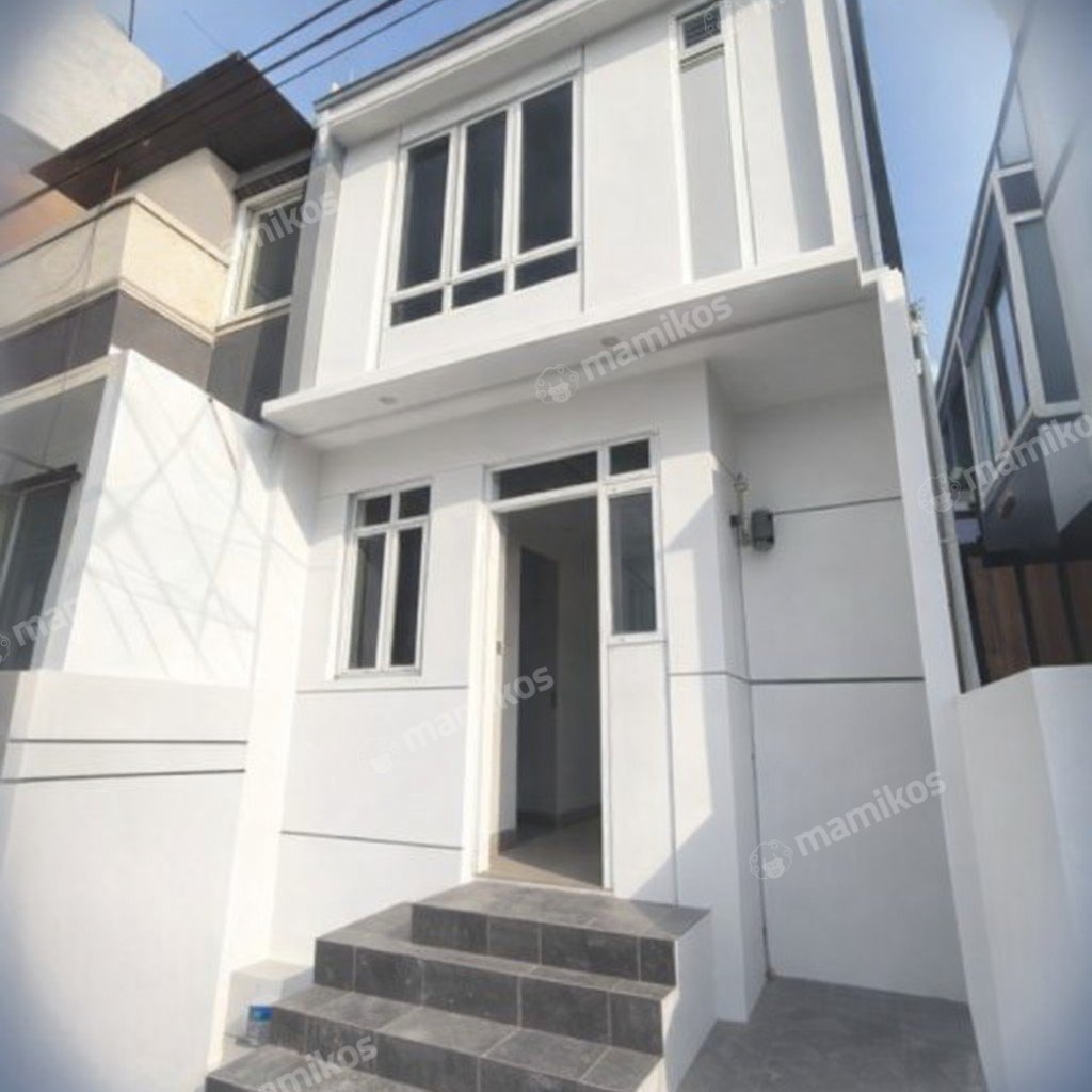Rumah Sertifikat SHM 2 Kamar Tidur 2 Kamar Mandi Matraman Jakarta Timur