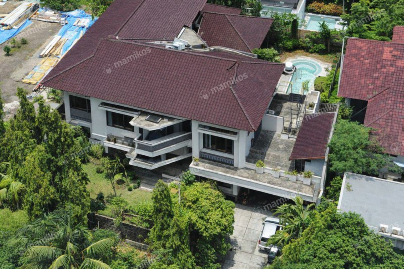 Rumah Sertifikat SHM 6 Kamar Tidur 5 Kamar Mandi patra kuningan Jakarta Selatan