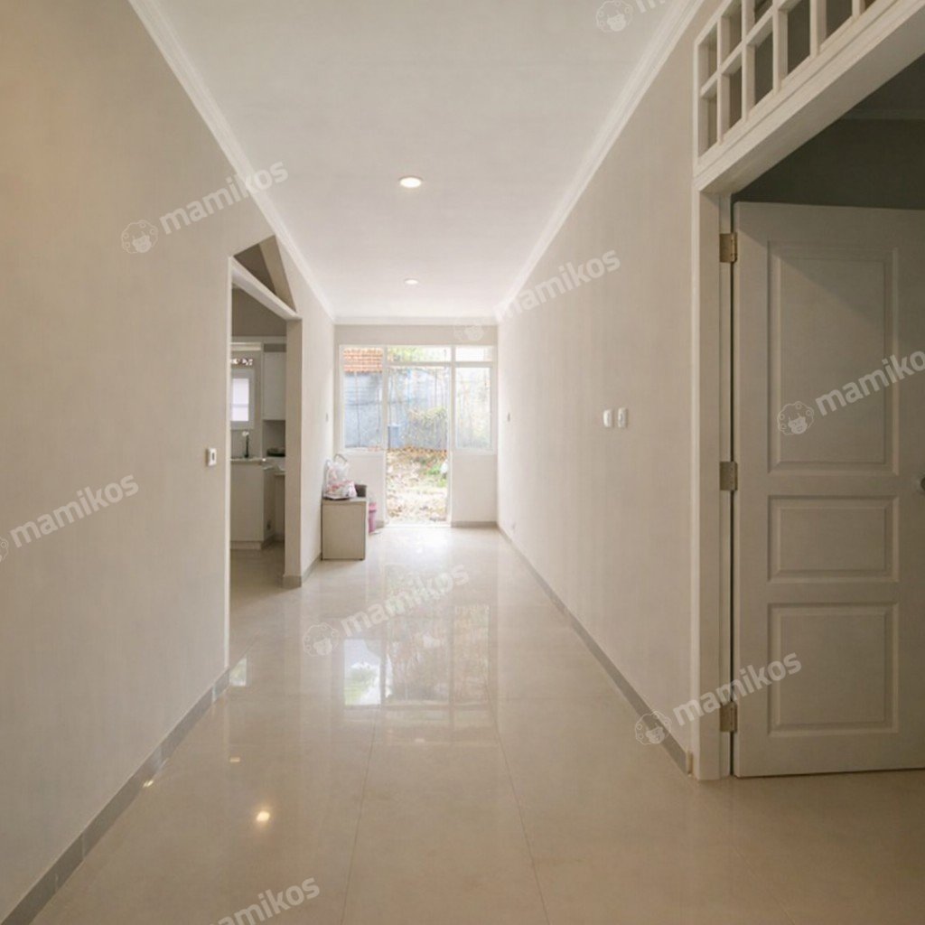 Rumah 5 Kamar Tidur 5 Kamar Mandi 2 Lantai Lebak Bulus Jakarta Selatan - Photo 4