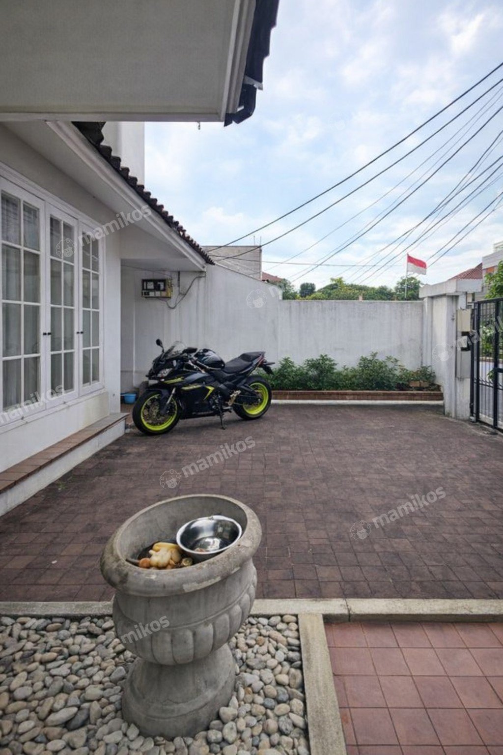 Rumah 4 Kamar Tidur 3 Kamar Mandi 2 Lantai Kebayoran Baru Jakarta Selatan - Photo 4