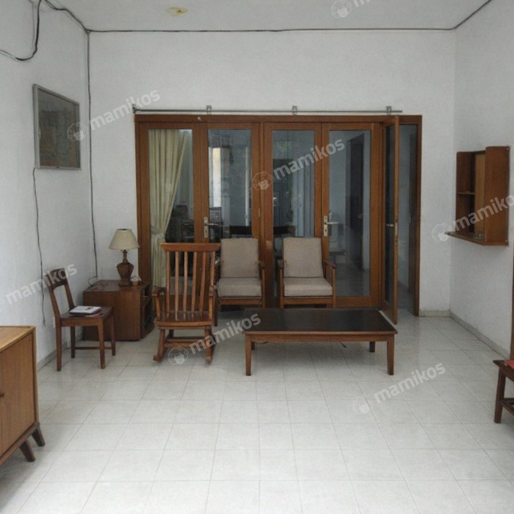 Rumah Sertifikat SHM 7 Kamar Tidur 4 Kamar Mandi Tanjung Duren Utara Jakarta Barat - Photo 5