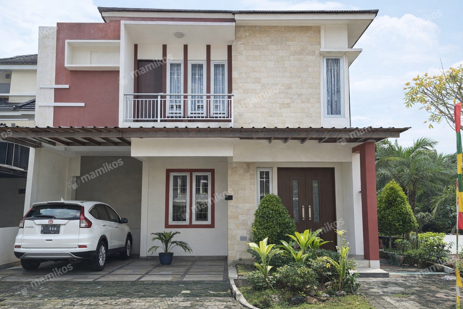 Rumah Sertifikat SHM 4 Kamar Tidur 3 Kamar Mandi Citra Grand Jakarta Timur