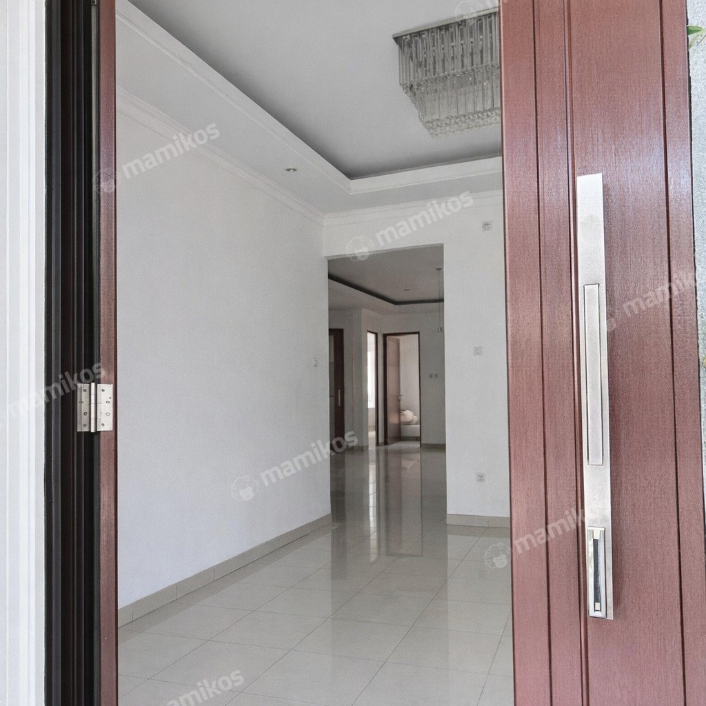 Rumah Sertifikat SHM 4 Kamar Tidur 3 Kamar Mandi Citra Grand Jakarta Timur - Photo 4