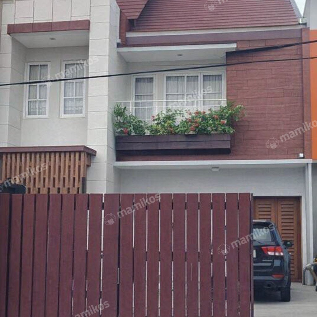Rumah Sertifikat SHM 5 Kamar Tidur 6 Kamar Mandi Cibubur Jakarta Timur