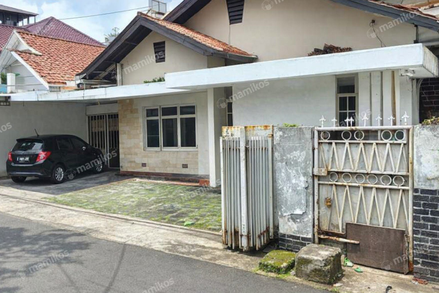 Rumah Sertifikat SHM 5 Kamar Tidur 4 Kamar Mandi Kebayoran Baru Jakarta Selatan