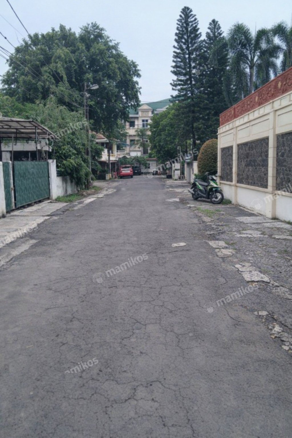 Rumah Sertifikat SHM 4 Kamar Tidur 4 Kamar Mandi Mampang Prapatan Jakarta Selatan - Photo 2