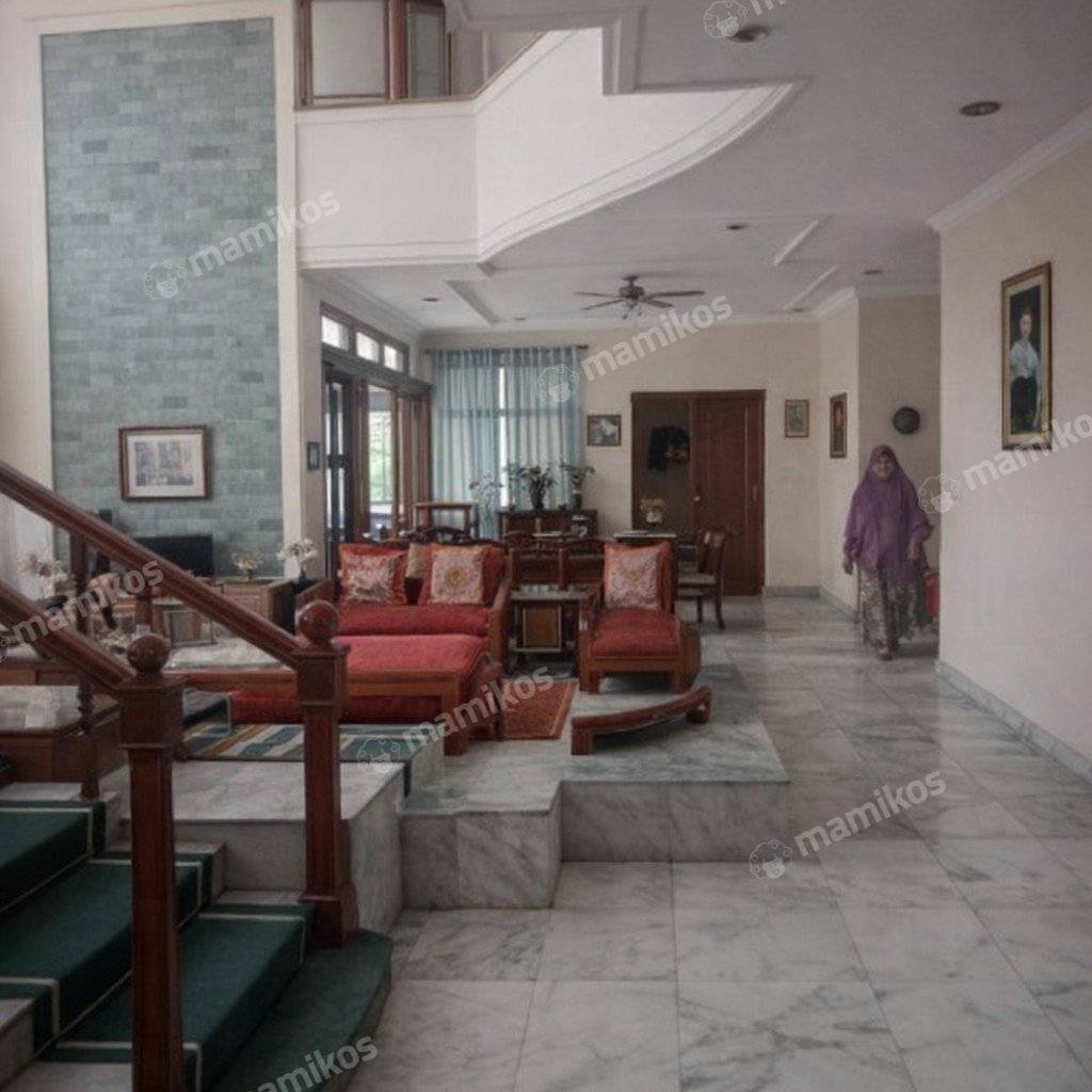 Rumah Sertifikat SHM 5 Kamar Tidur 3 Kamar Mandi Pengadegan Jakarta Selatan - Photo 2