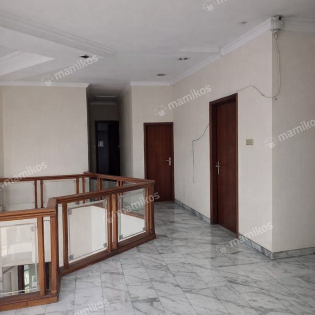 Rumah Sertifikat SHM 5 Kamar Tidur 3 Kamar Mandi Pengadegan Jakarta Selatan - Photo 4