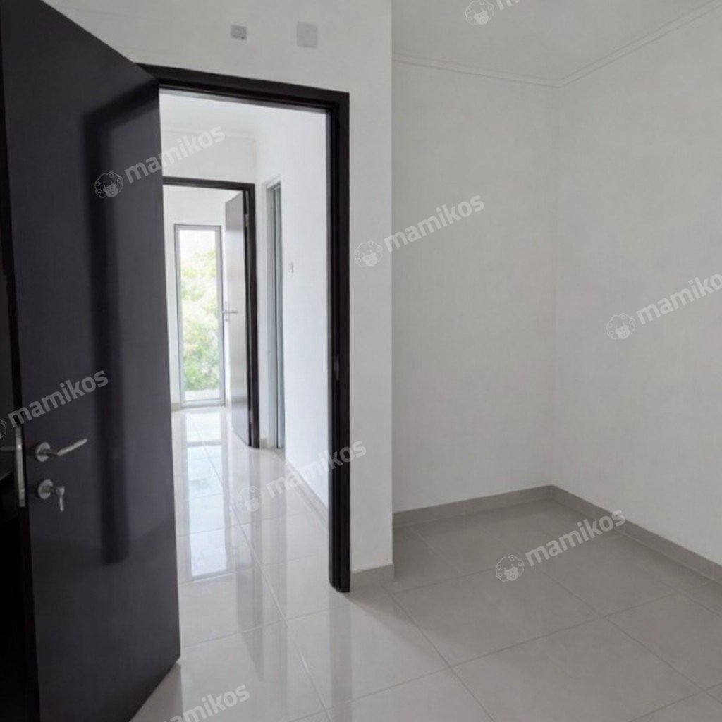 Rumah Sertifikat SHM 2 Lantai Pantai Indah Kapuk 2 Jakarta Utara - Photo 2