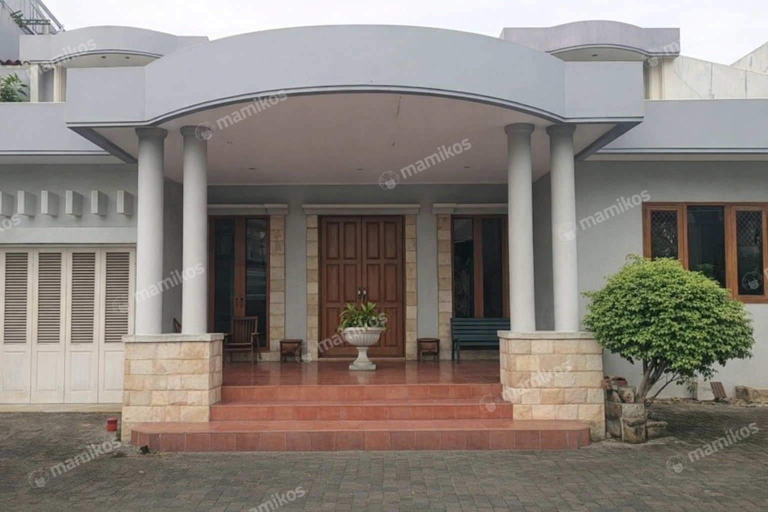 Rumah Sertifikat SHM 5 Kamar Tidur 4 Kamar Mandi Cipete Jakarta Selatan