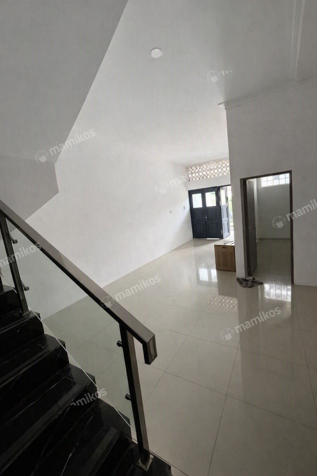 Rumah Sertifikat SHM 6 Kamar Tidur 3 Kamar Mandi Kelapa Gading Jakarta Utara - Photo 4