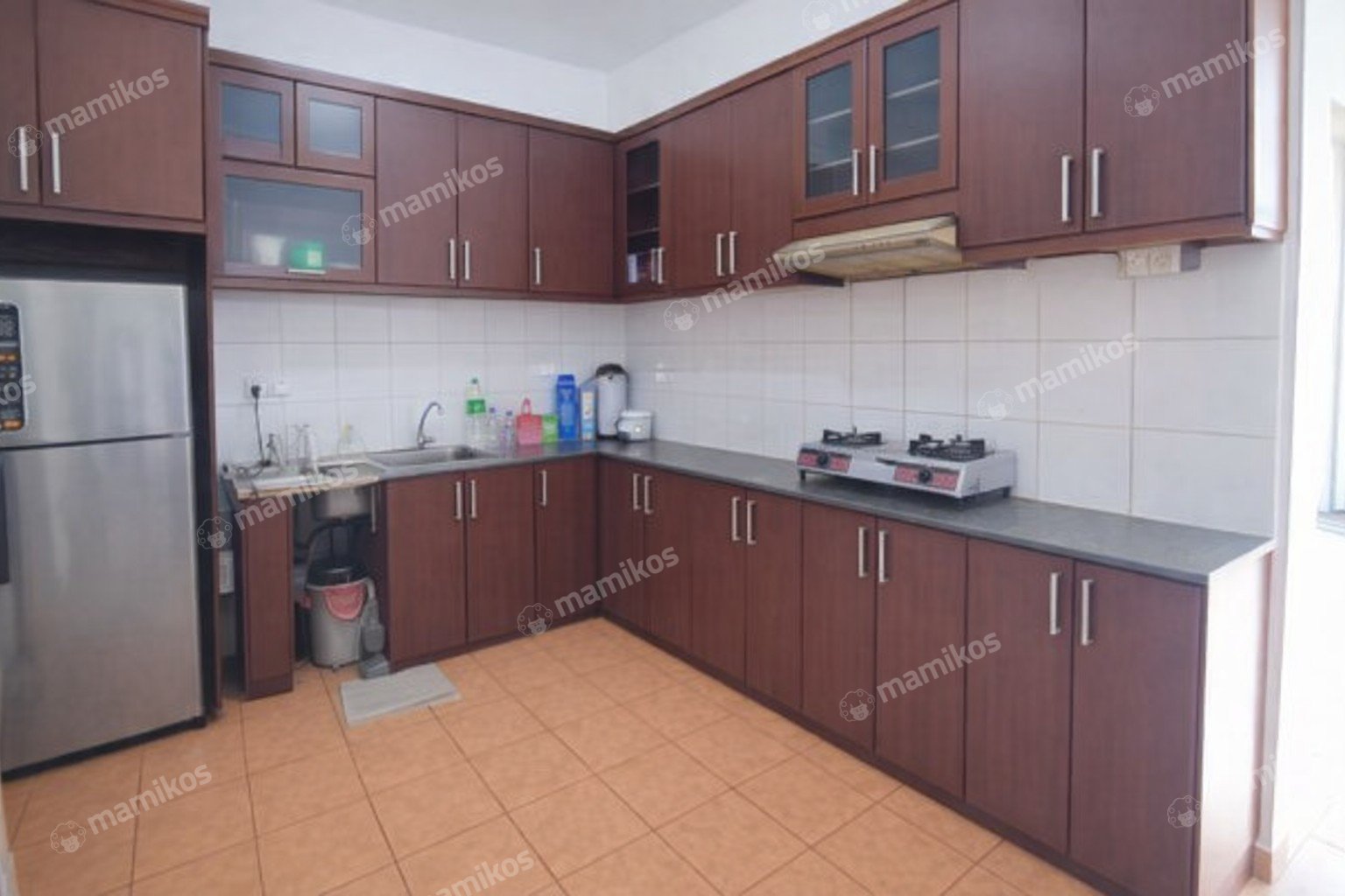 Rumah Sertifikat SHM 7 Kamar Tidur 5 Kamar Mandi Kebon Jeruk Jakarta Barat - Photo 3