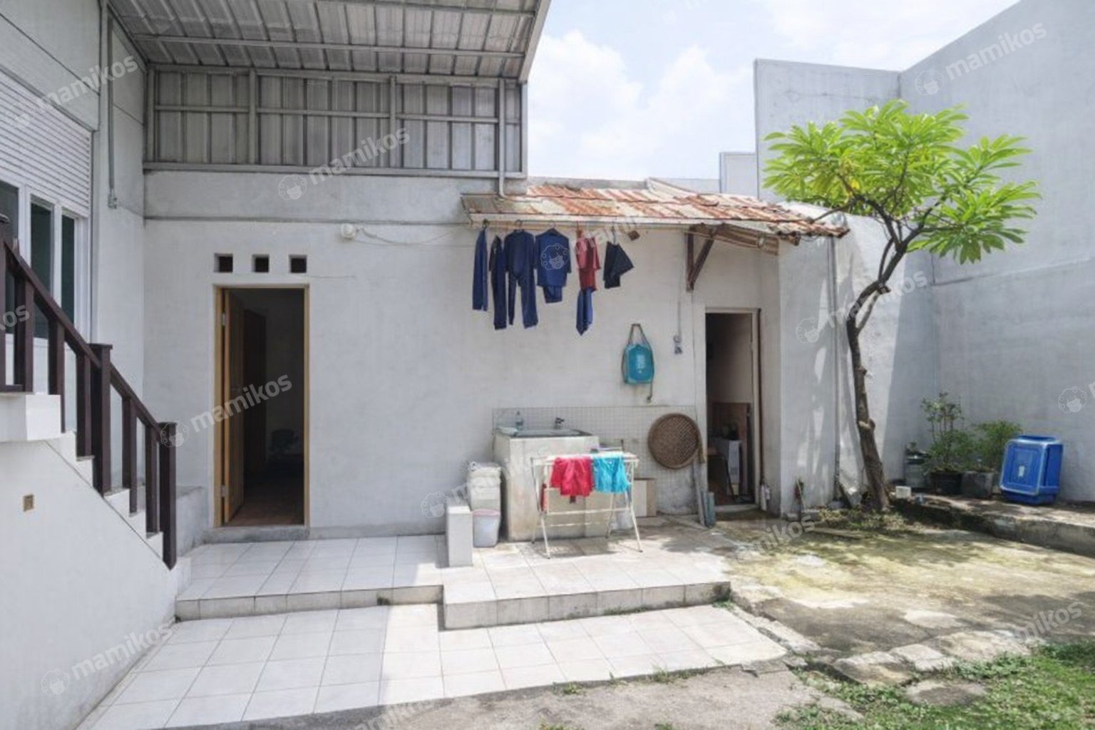 Rumah Sertifikat SHM 7 Kamar Tidur 5 Kamar Mandi Kebon Jeruk Jakarta Barat - Photo 4