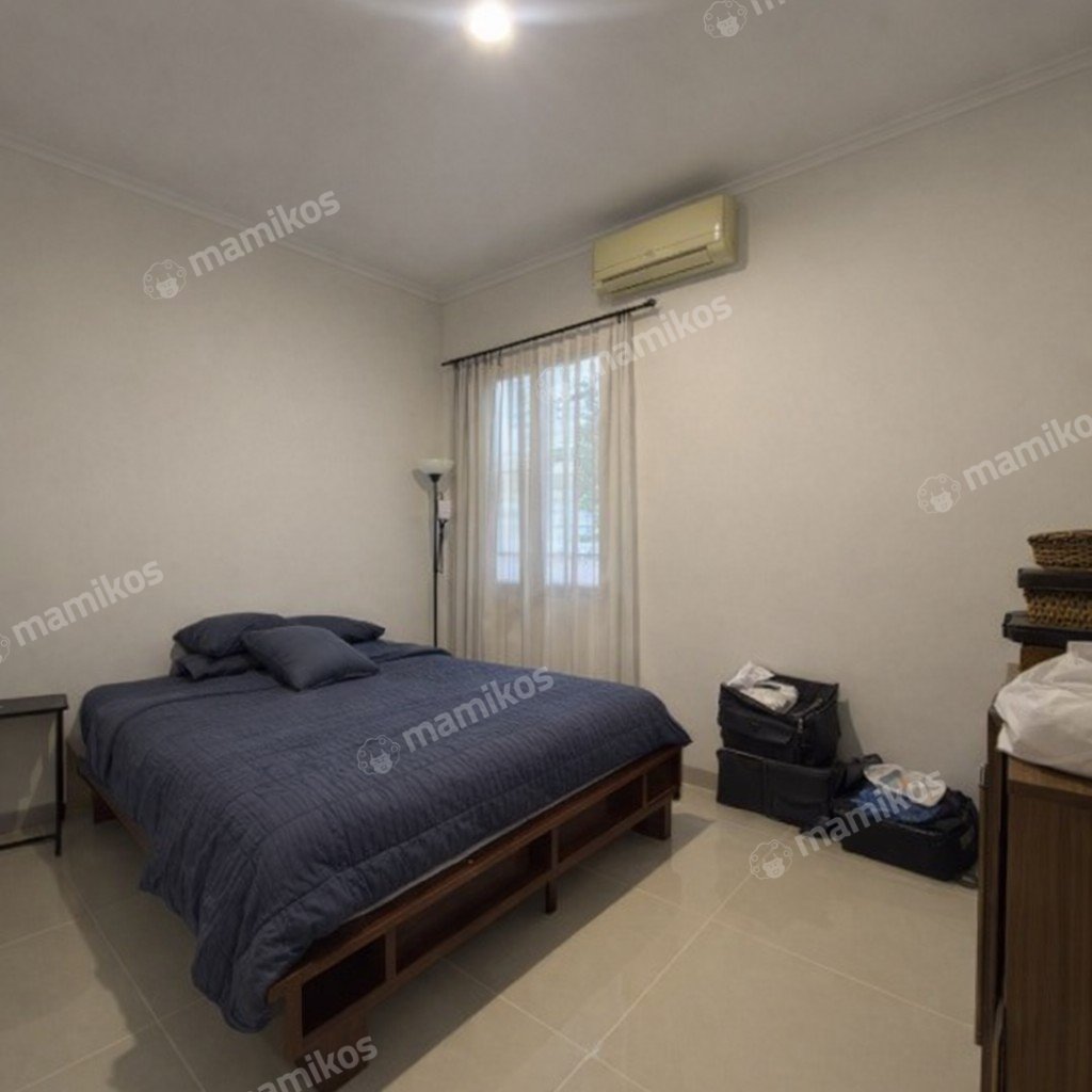 Rumah Sertifikat SHM 4 Kamar Tidur 3 Kamar Mandi Lebak Bulus Jakarta Selatan - Photo 4