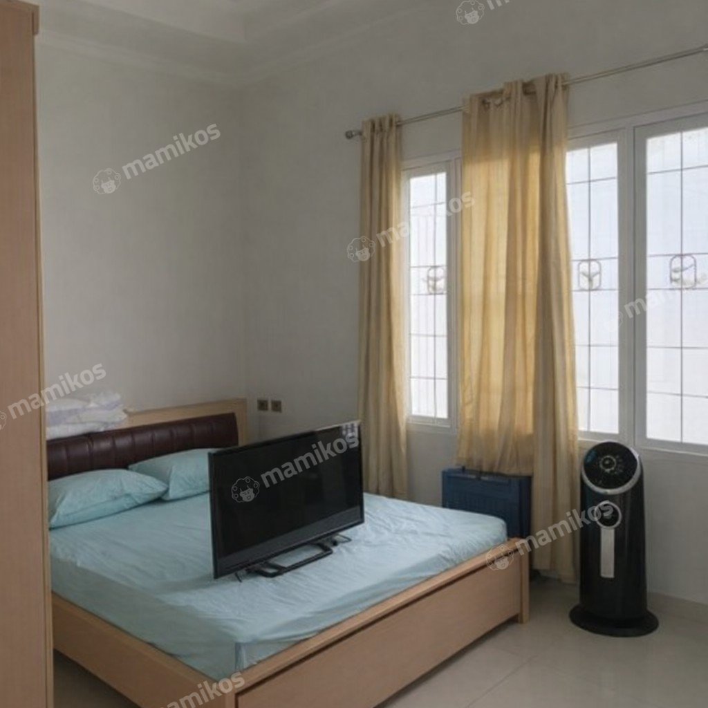 Rumah Sertifikat SHM 6 Kamar Tidur 4 Kamar Mandi Sunter Jakarta Utara - Photo 2