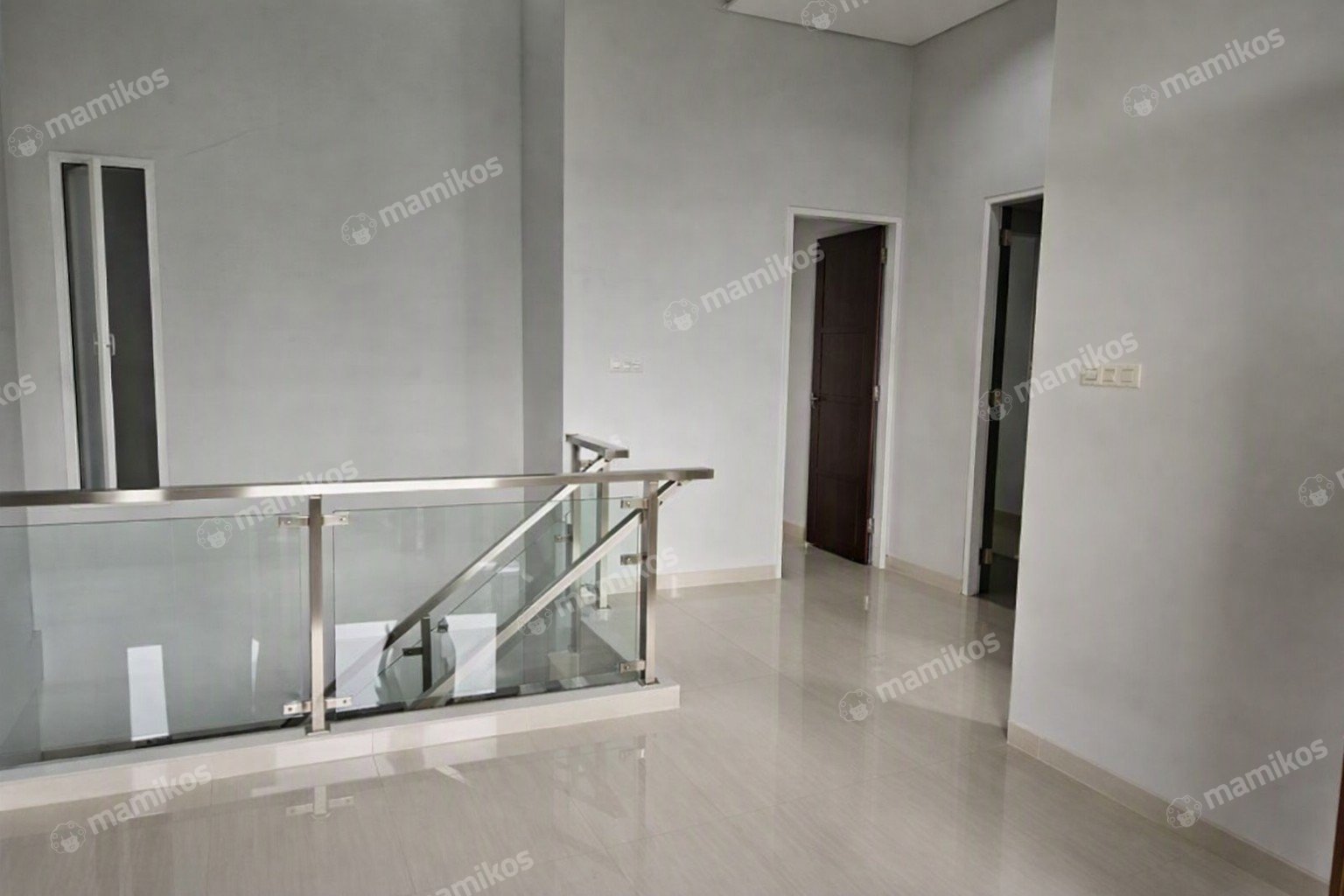 Rumah Sertifikat SHM 3 Kamar Tidur 2 Kamar Mandi Kelapa Gading Jakarta Utara - Photo 5