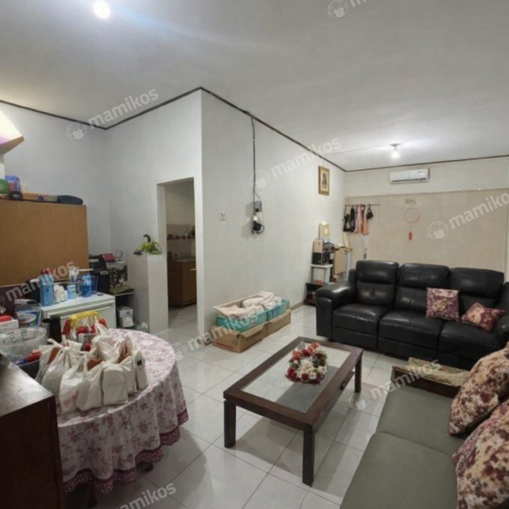 Rumah Sertifikat SHM 3 Kamar Tidur 2 Kamar Mandi Srengseng Jakarta Barat - Photo 3
