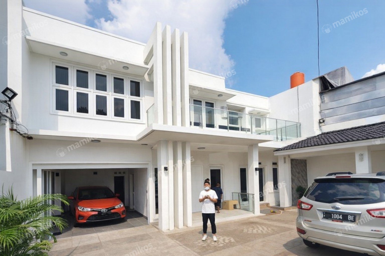 Rumah Sertifikat SHM 5 Kamar Tidur 5 Kamar Mandi Jati Padang Jakarta Selatan