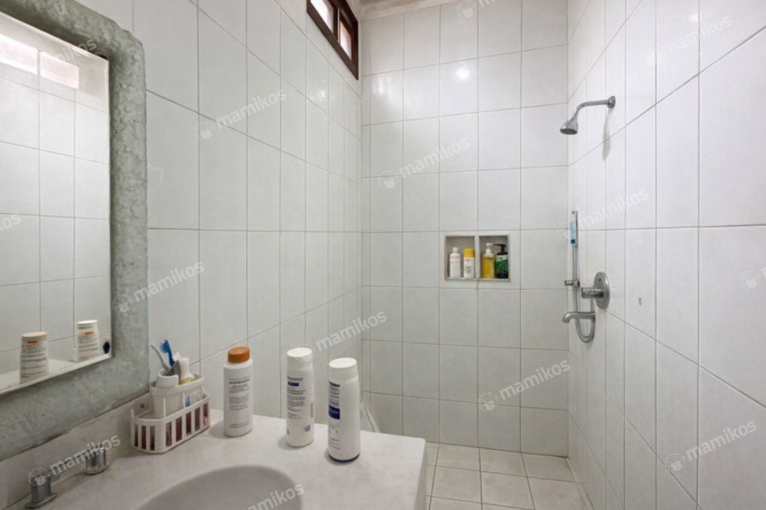 Rumah Sertifikat SHM 5 Kamar Tidur 4 Kamar Mandi Cilandak Jakarta Selatan - Photo 5