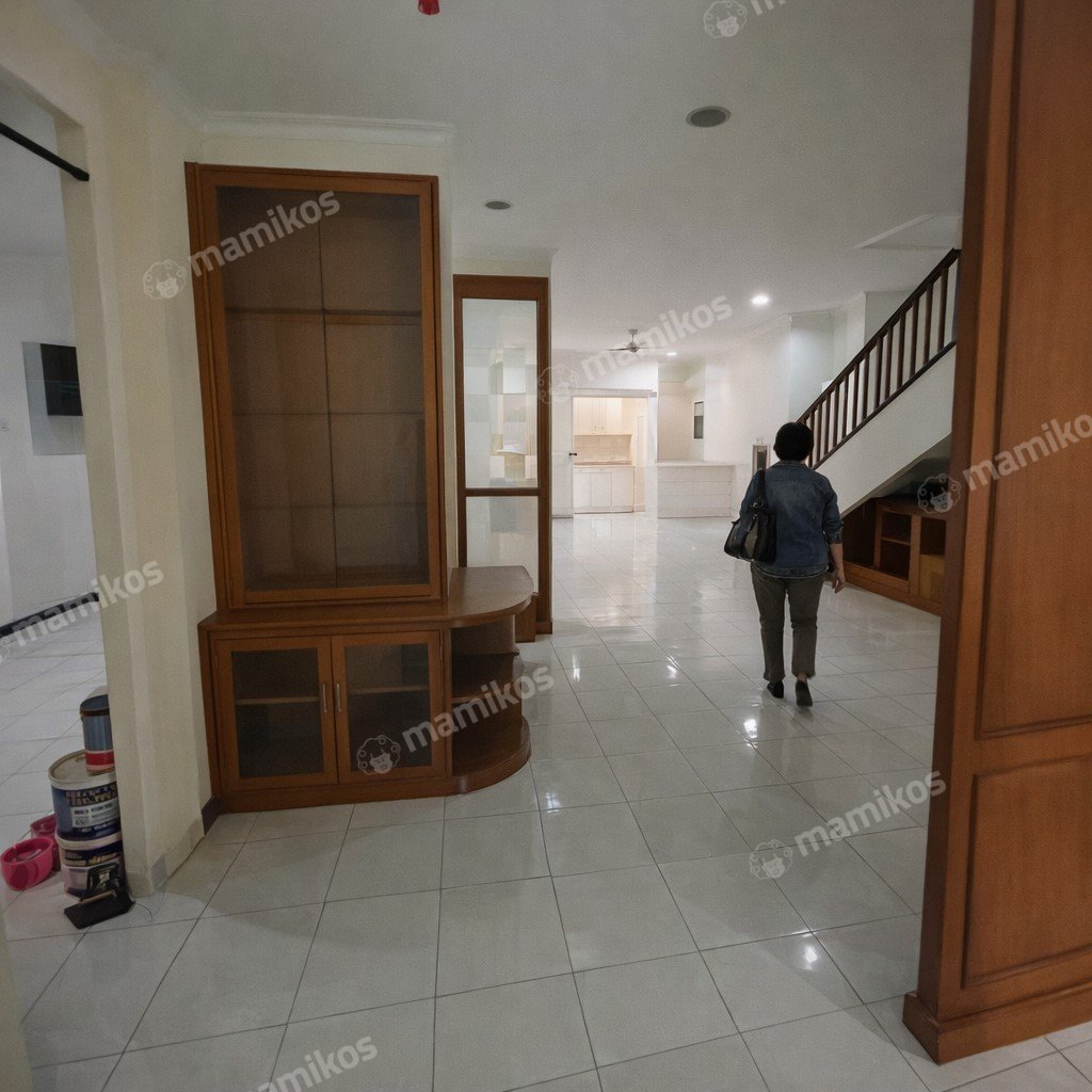Rumah 5 Kamar Tidur 4 Kamar Mandi 2 Lantai Pantai Indah Kapuk Jakarta Utara - Photo 3