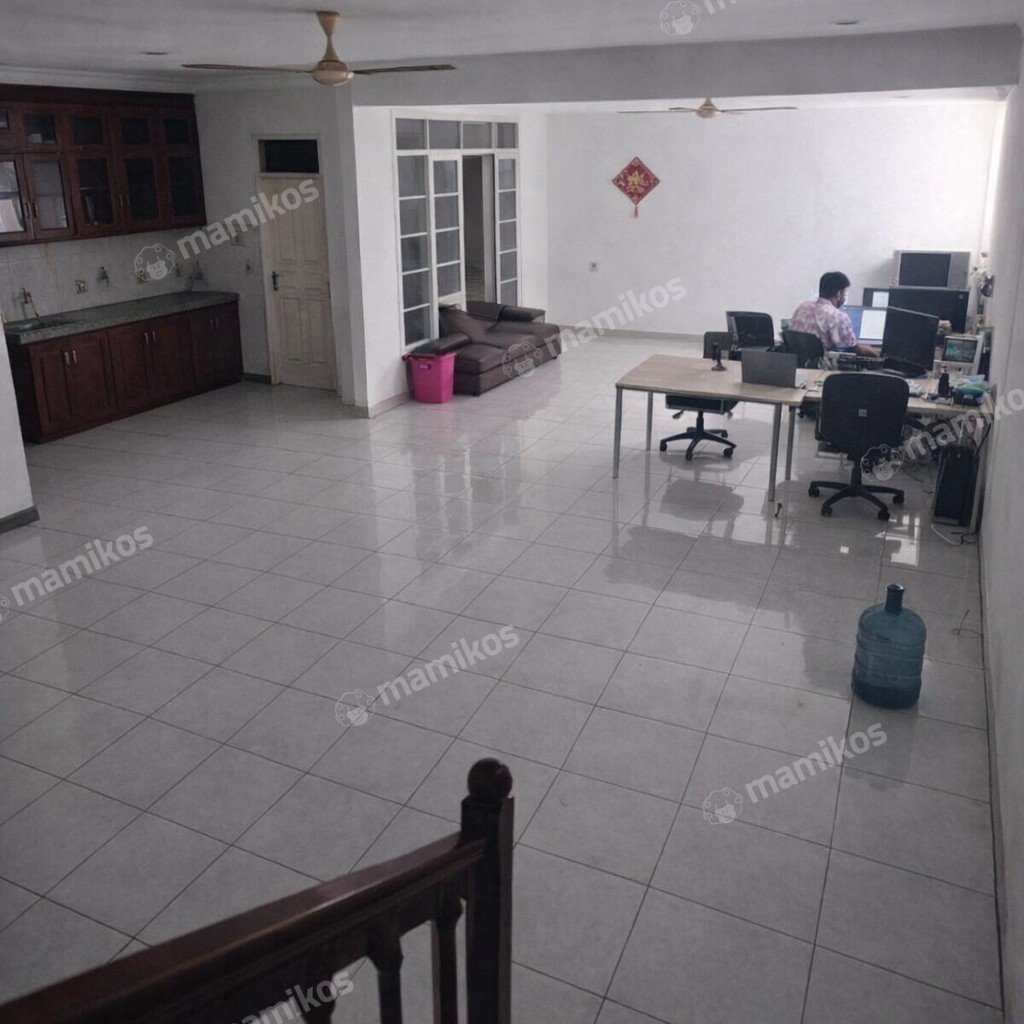 Rumah 5 Kamar Tidur 4 Kamar Mandi 2 Lantai Pantai Indah Kapuk Jakarta Utara - Photo 4