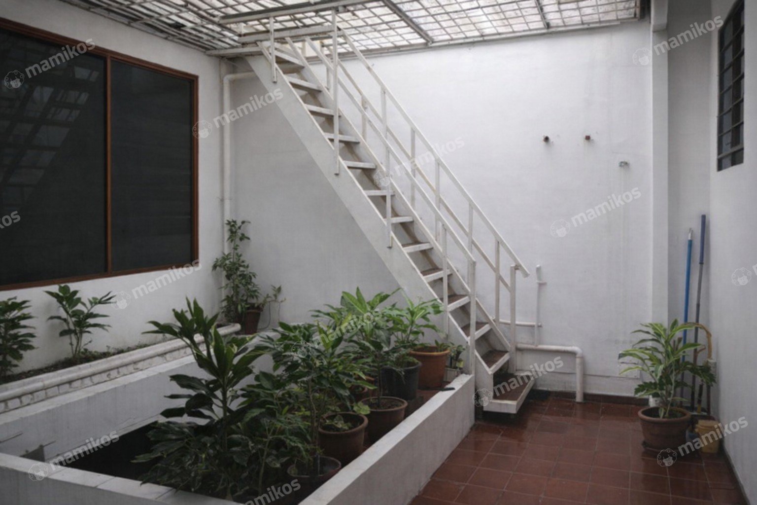 Rumah Sertifikat SHM 7 Kamar Tidur 6 Kamar Mandi Kebayoran Baru Jakarta Selatan - Photo 5