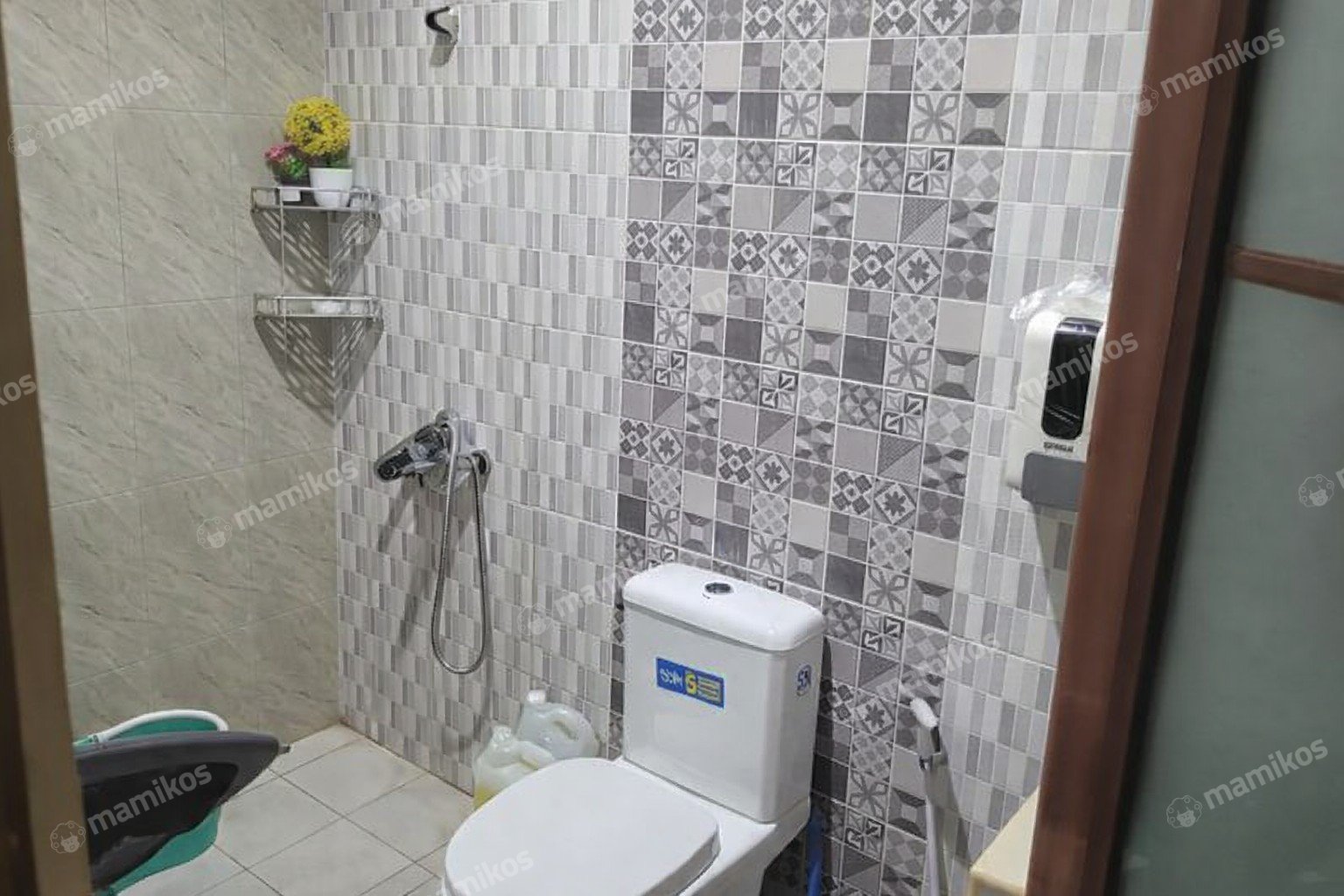 Rumah Sertifikat SHM 4 Kamar Tidur 2 Kamar Mandi Teluk Gong Jakarta Utara