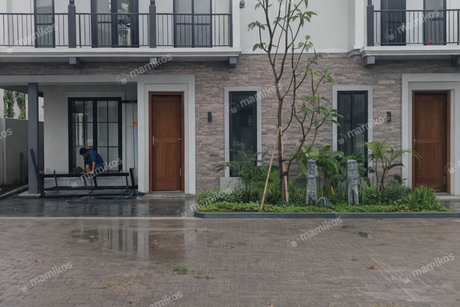 Rumah Sertifikat SHM 3 Kamar Tidur 2 Kamar Mandi Cirendeu Jakarta Selatan