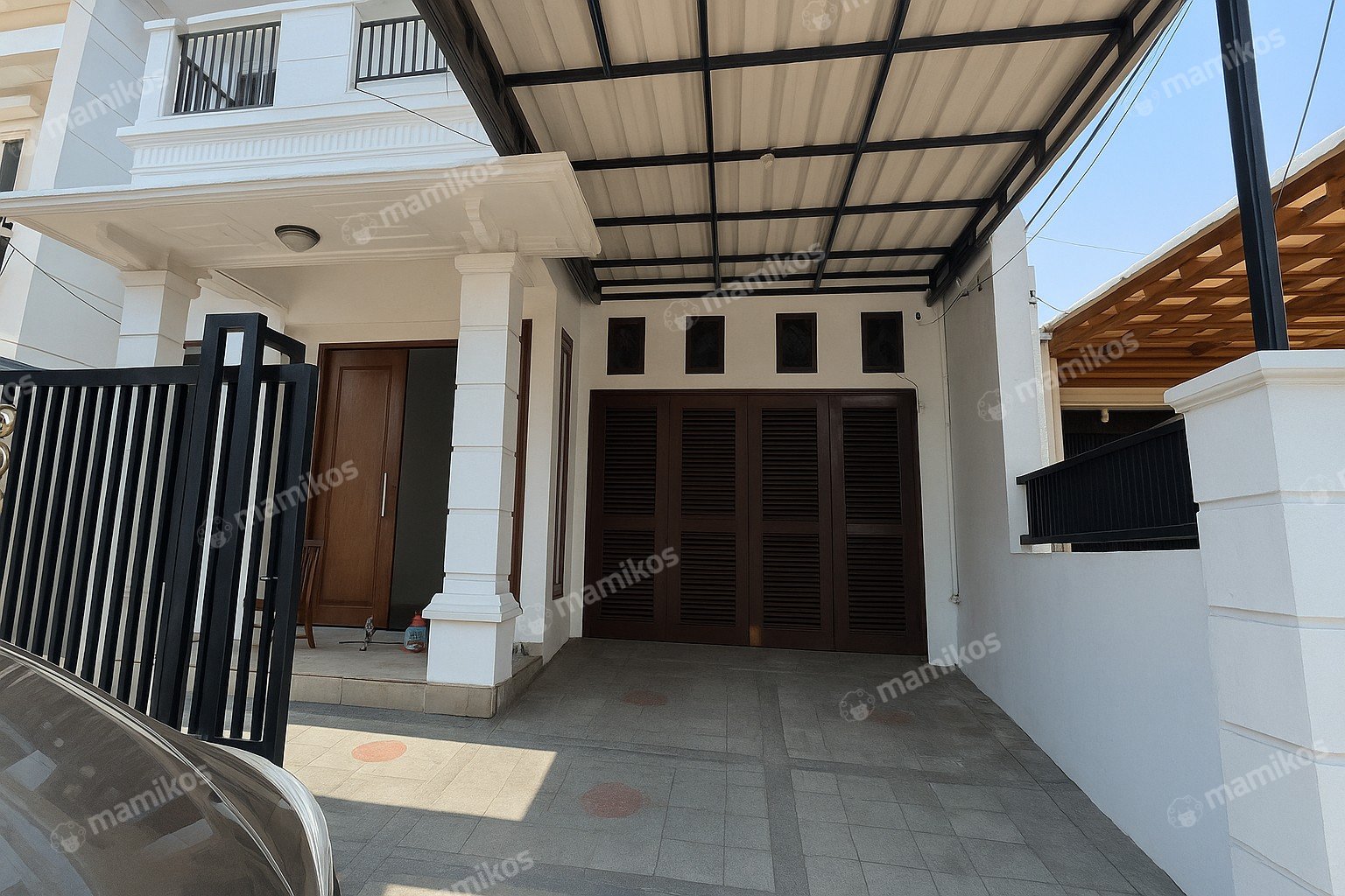 Rumah Sertifikat SHM 6 Kamar Tidur 5 Kamar Mandi Kramat Jati Jakarta Timur
