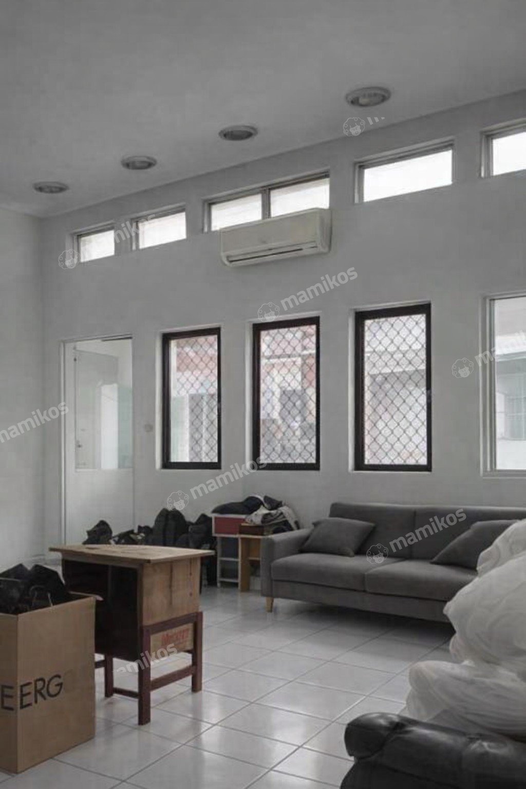 Rumah Sertifikat SHM 4 Kamar Tidur 3 Kamar Mandi Sunter Jakarta Utara - Photo 2