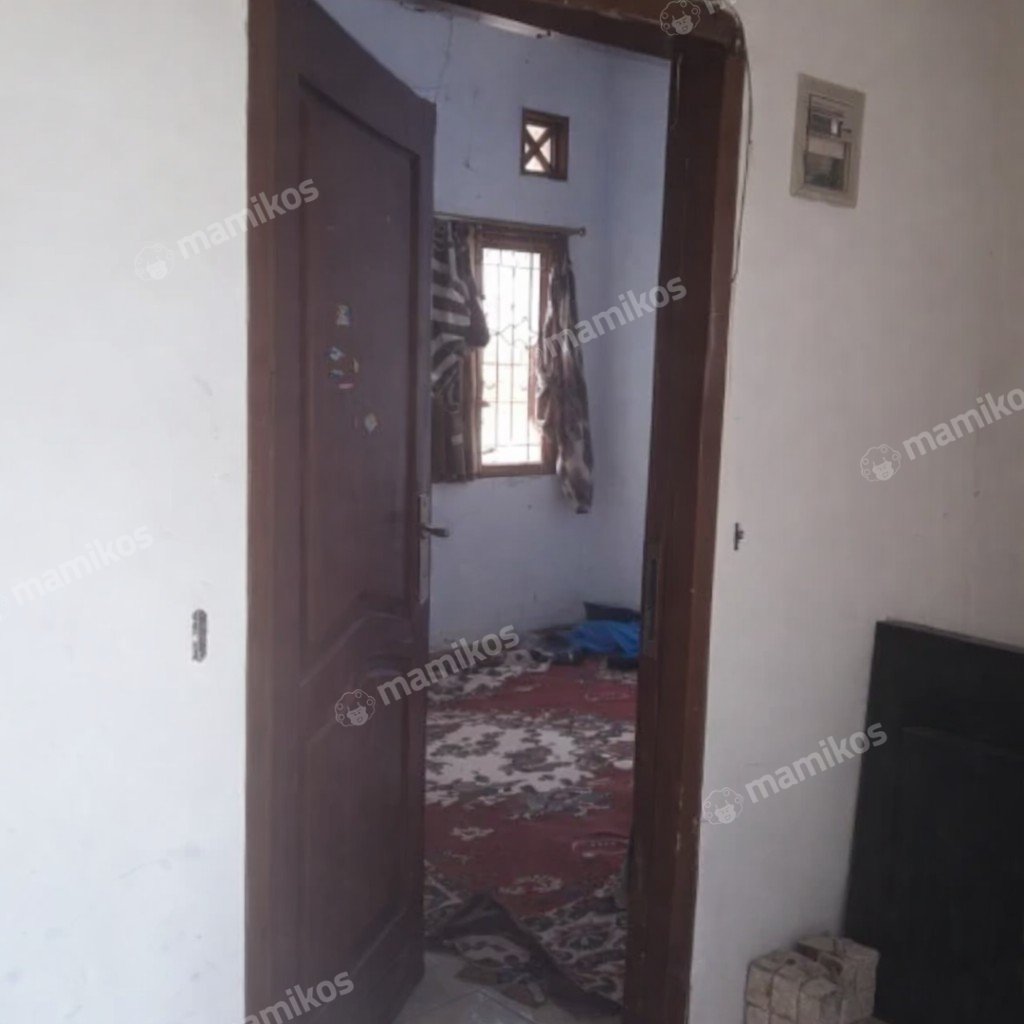 Rumah Sertifikat SHM 3 Kamar Tidur 3 Kamar Mandi Duren Sawit Jakarta Timur - Photo 3