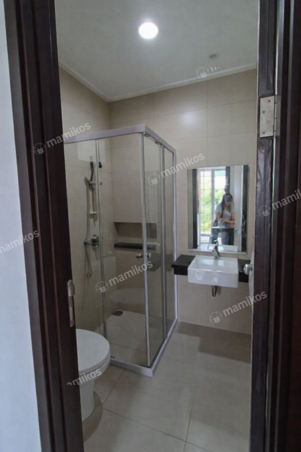 Rumah Sertifikat SHM 3 Kamar Tidur 3 Kamar Mandi Pantai Indah Kapuk 2 Jakarta Utara - Photo 3