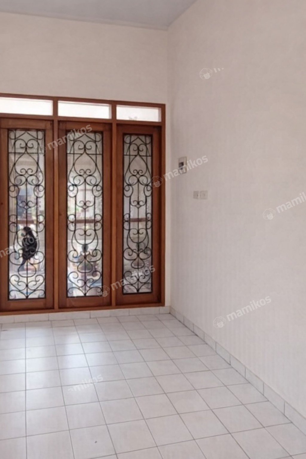 Rumah Sertifikat SHM 3 Kamar Tidur 2 Kamar Mandi Metland Menteng Jakarta Timur - Photo 3