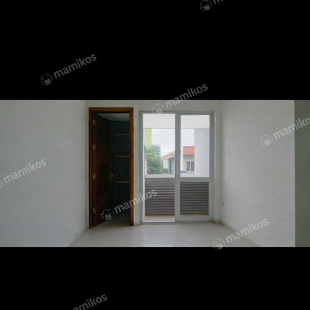 Rumah Sertifikat HGB 3 Kamar Tidur 3 Kamar Mandi Citra Garden Jakarta Barat - Photo 3