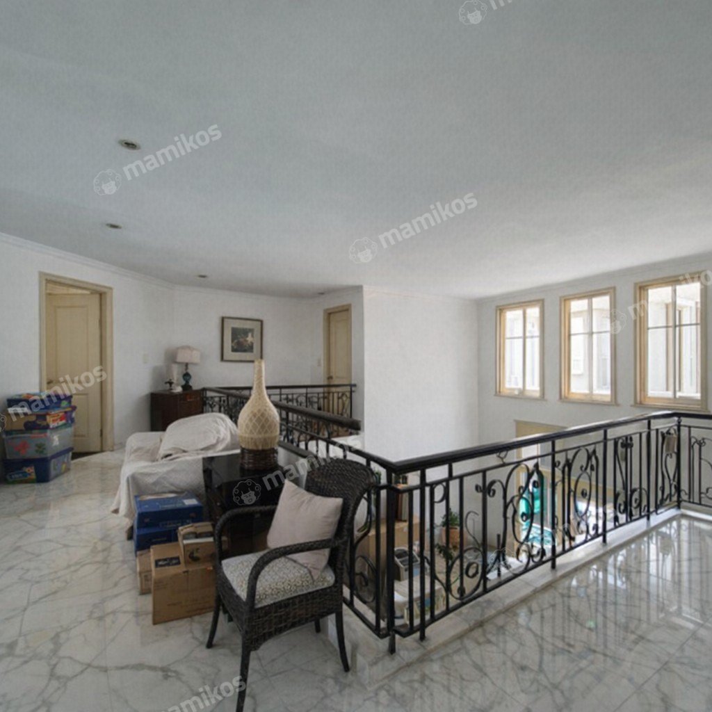 Rumah Sertifikat SHM 7 Kamar Tidur 4 Kamar Mandi Kebayoran Baru Jakarta Selatan - Photo 3