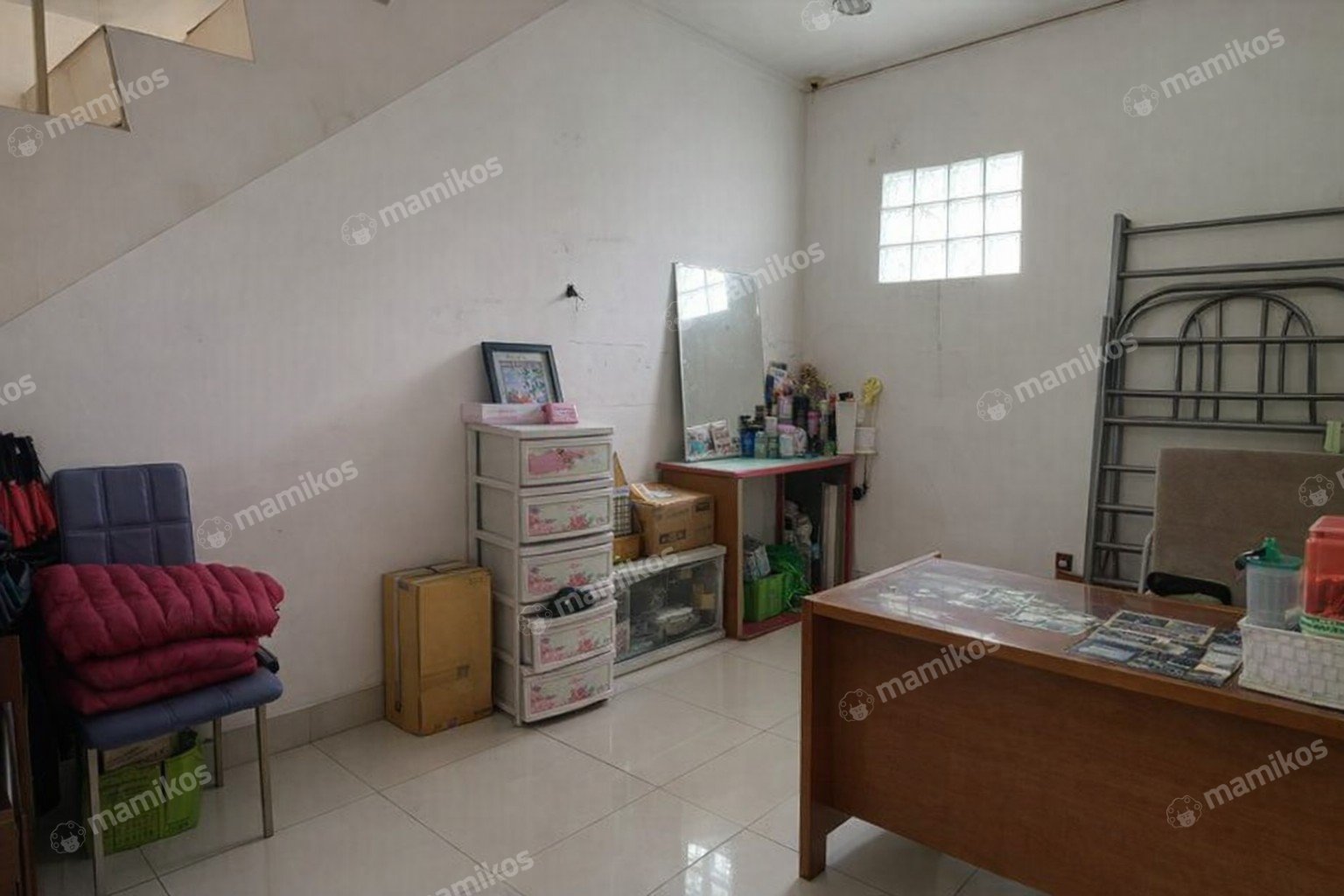 Rumah Sertifikat SHM 2 Kamar Tidur 2 Kamar Mandi Green Lake City Jakarta Barat