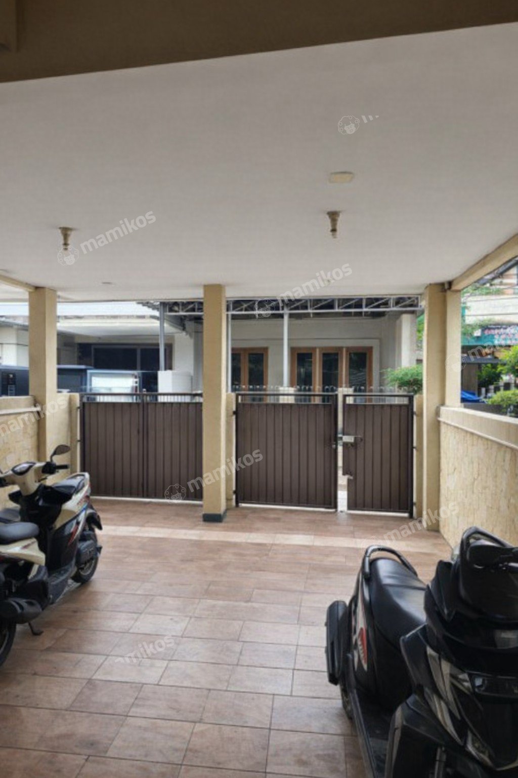 Rumah Sertifikat SHM 3 Kamar Tidur 5 Kamar Mandi Kelapa Gading Jakarta Utara - Photo 2