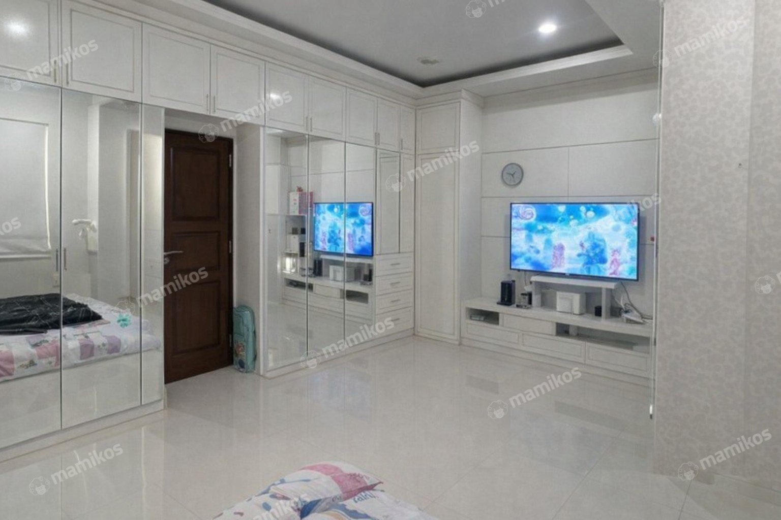 Rumah Sertifikat SHM 4 Kamar Tidur 3 Kamar Mandi Sunter Jakarta Utara