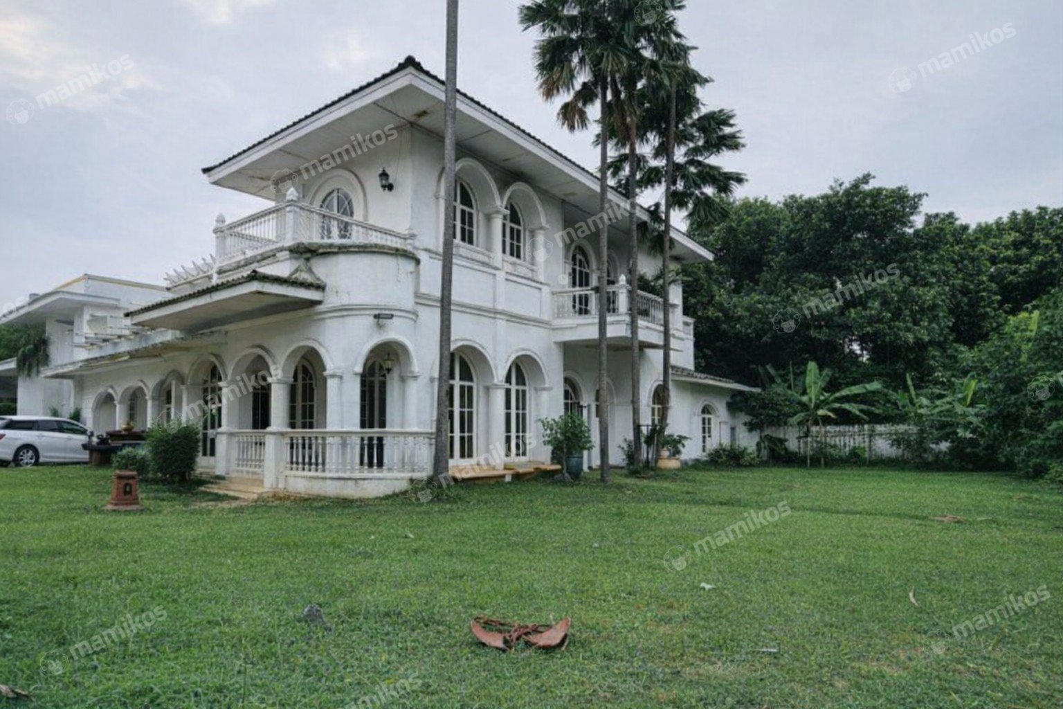 Rumah Sertifikat SHM Pondok Indah Jakarta Selatan