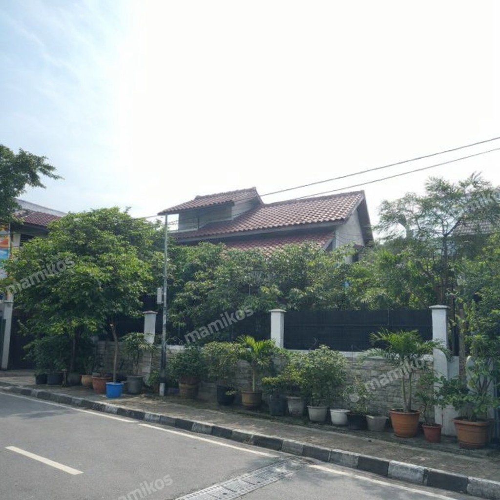 Rumah Sertifikat SHM 7 Kamar Tidur 6 Kamar Mandi Kemanggisan Jakarta Barat - Photo 2