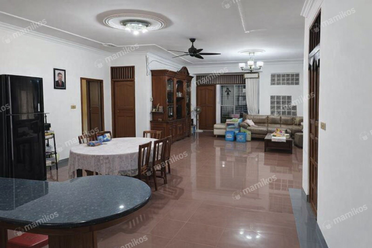 Rumah Sertifikat HGB 2 Kamar Tidur 3 Kamar Mandi Sunter Jakarta Utara