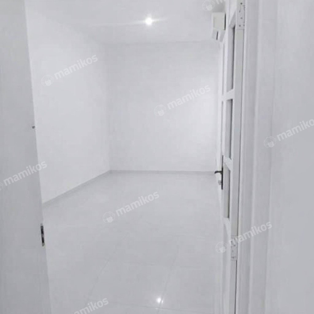 Rumah Sertifikat SHM 3 Kamar Tidur 3 Kamar Mandi Pondok Bambu Jakarta Timur - Photo 4
