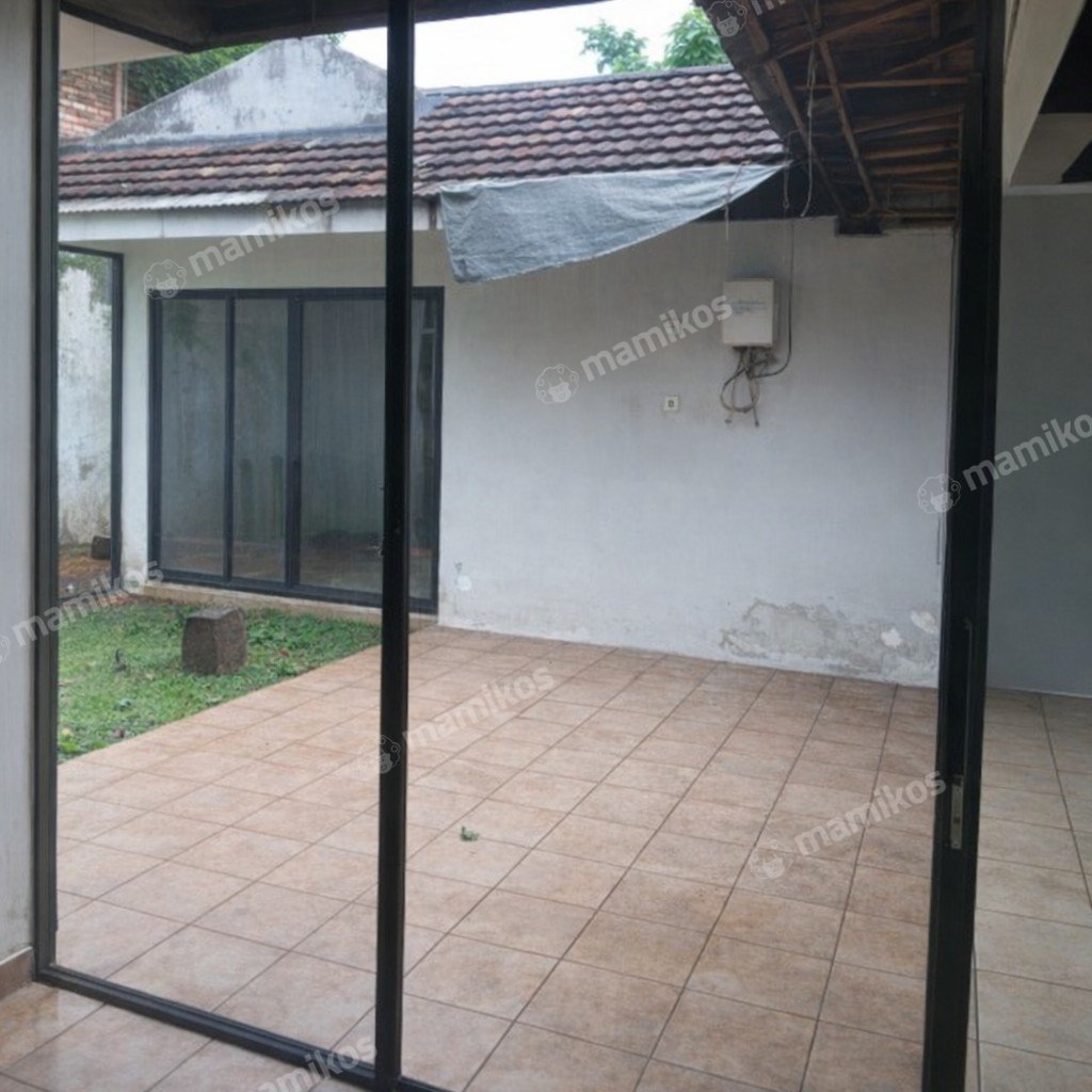 Rumah Sertifikat SHM 4 Kamar Tidur 3 Kamar Mandi Kuningan Jakarta Selatan - Photo 3