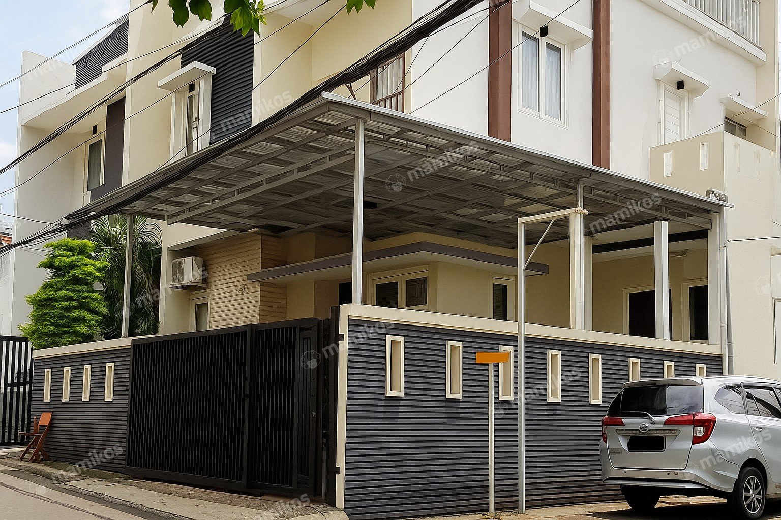 Rumah Sertifikat SHM 4 Kamar Tidur 4 Kamar Mandi Kelapa Gading Jakarta Utara