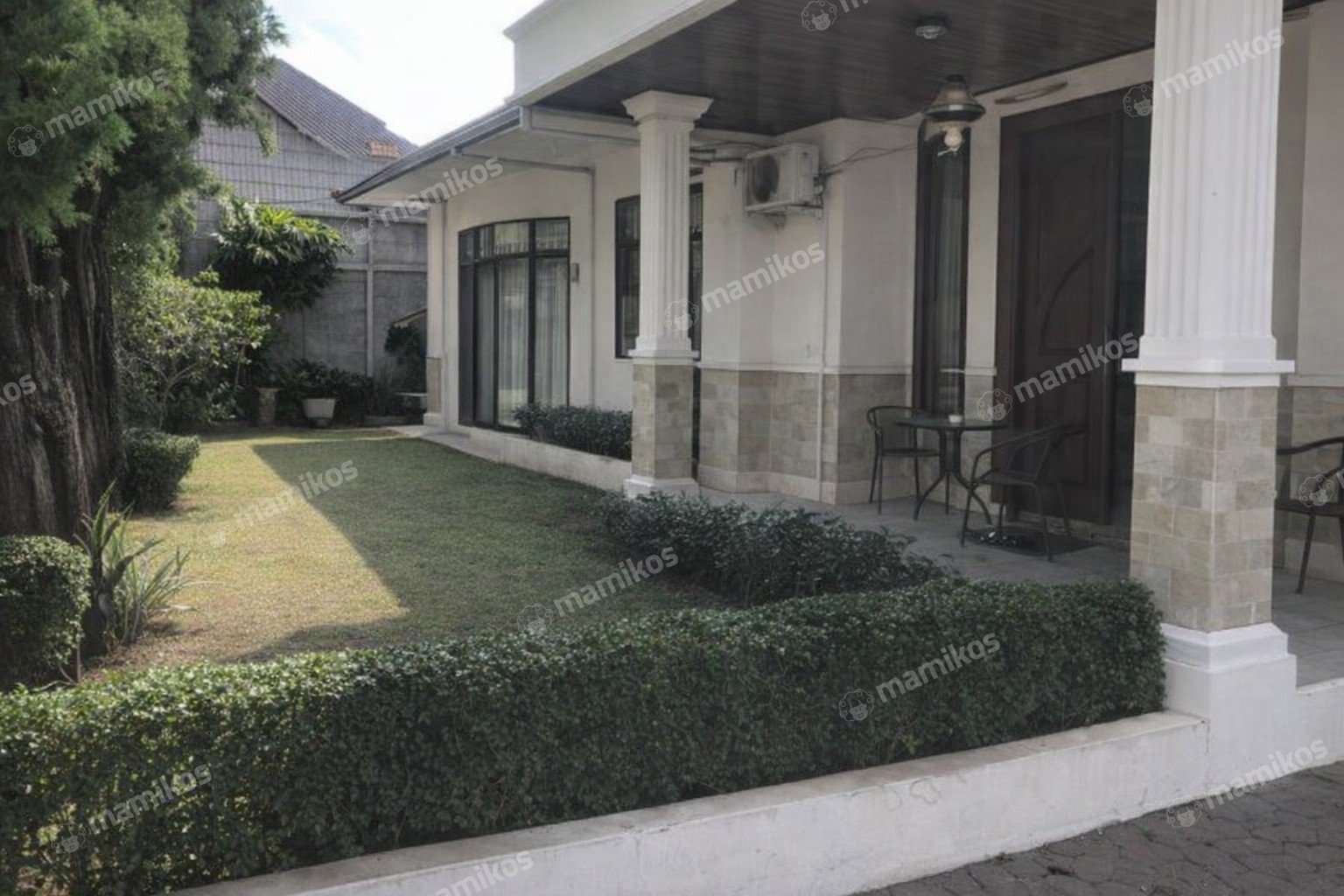 Rumah Sertifikat SHM 5 Kamar Tidur 4 Kamar Mandi Kebayoran Baru Jakarta Selatan